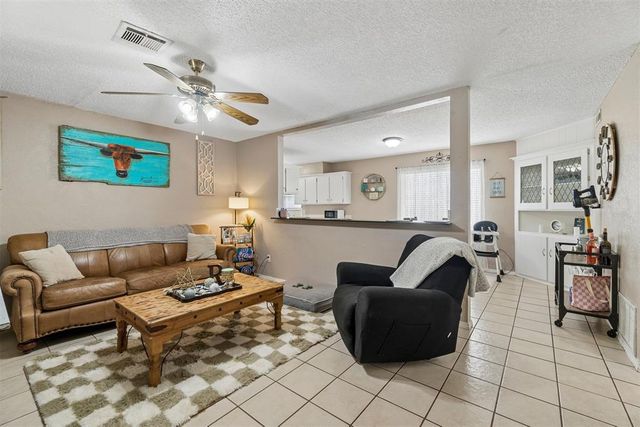 3108 Gwendolyn Lane, Edmond, OK 73034