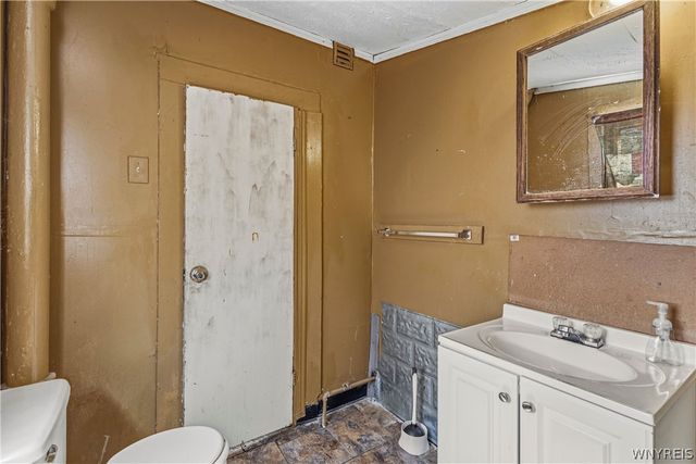 67 Halbert Street, Buffalo, NY 14214