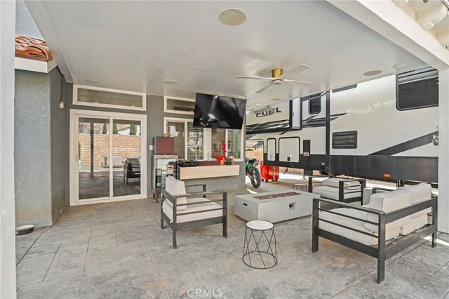 3329 Montellano Avenue, Palmdale, CA 93551