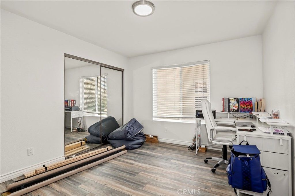 Image 19 of property listing at 3329 Montellano Avenue, Palmdale, CA 93551