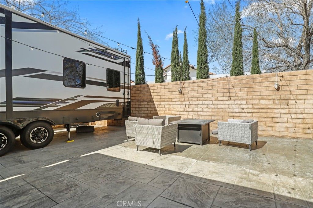 Image 30 of property listing at 3329 Montellano Avenue, Palmdale, CA 93551