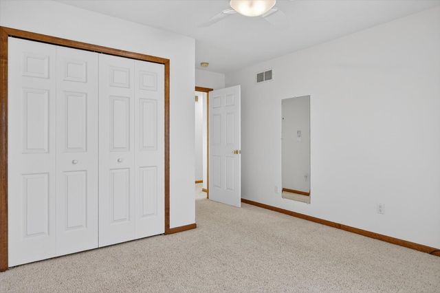 36394 Cecilia Drive 26, Sterling Heights City, MI 48312