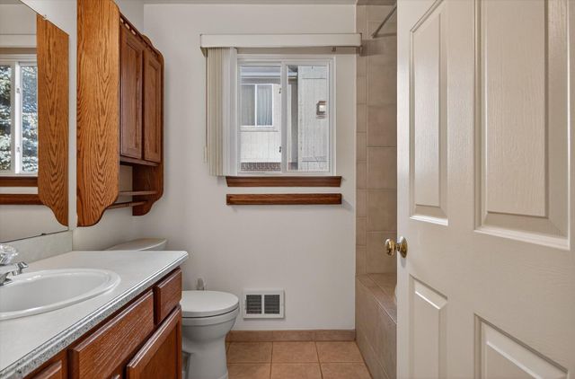 36394 Cecilia Drive 26, Sterling Heights City, MI 48312