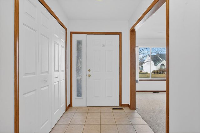 36394 Cecilia Drive 26, Sterling Heights City, MI 48312