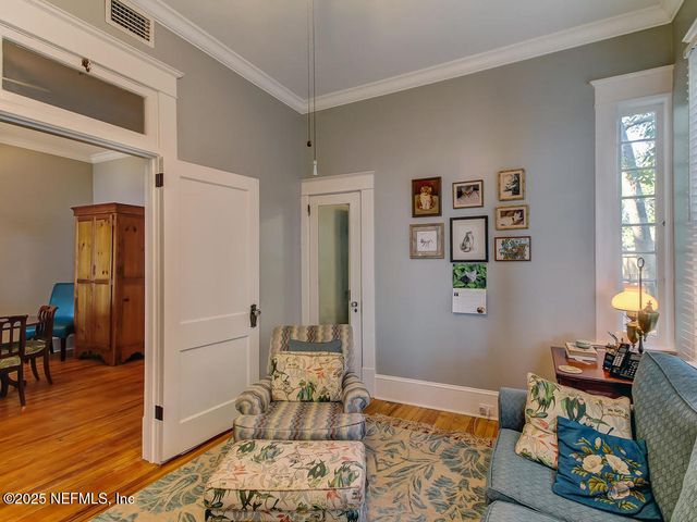 2117 RIVER Boulevard, Jacksonville, FL 32204