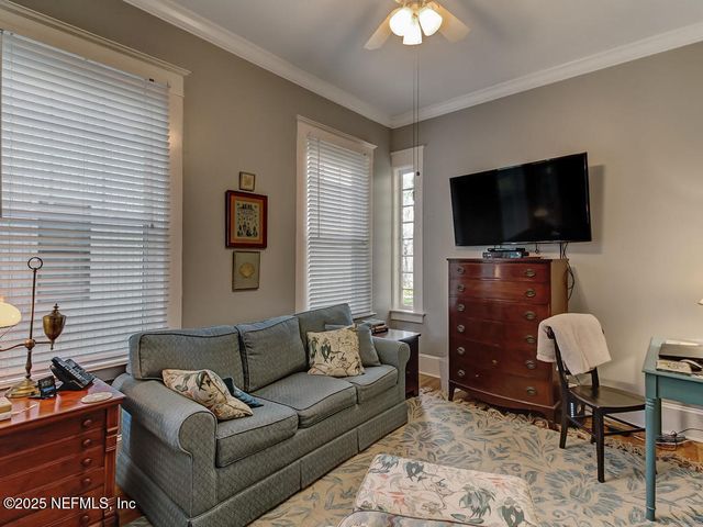 2117 RIVER Boulevard, Jacksonville, FL 32204