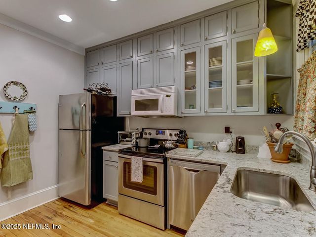 2117 RIVER Boulevard, Jacksonville, FL 32204