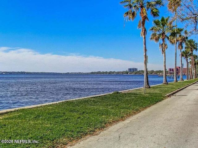 2117 RIVER Boulevard, Jacksonville, FL 32204