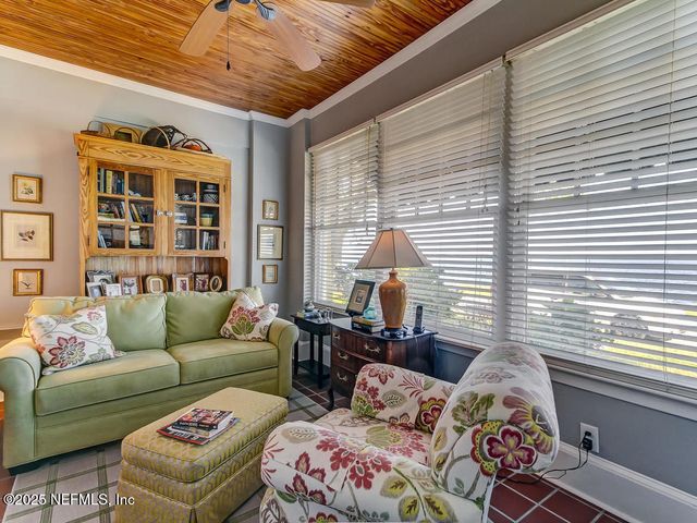2117 RIVER Boulevard, Jacksonville, FL 32204