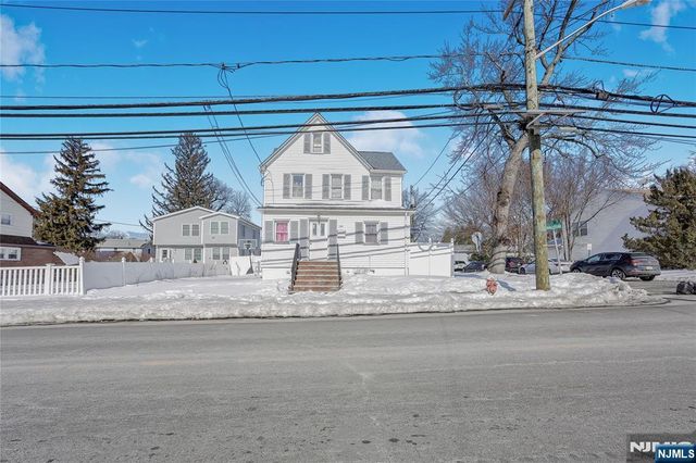 144 New Milford Avenue, Dumont, NJ 07628