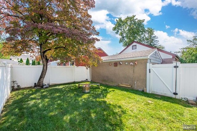 216 Lincoln Street, Hackensack, NJ 07601