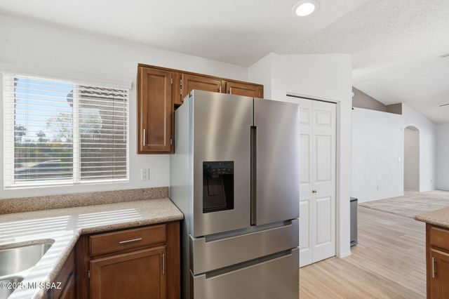 3592 W Sky Ridge Loop, Tucson, AZ 85742