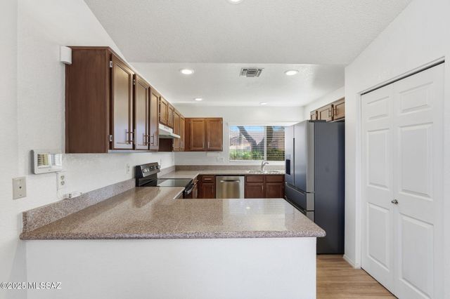 3592 W Sky Ridge Loop, Tucson, AZ 85742