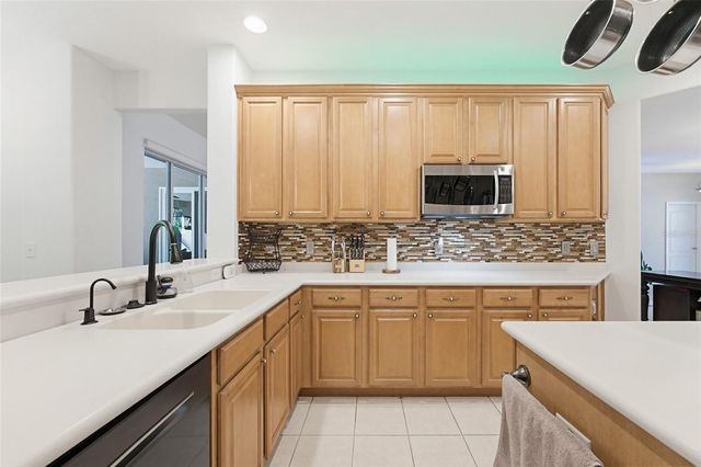 62 CAMELOT RIDGE DRIVE, Brandon, FL 33511