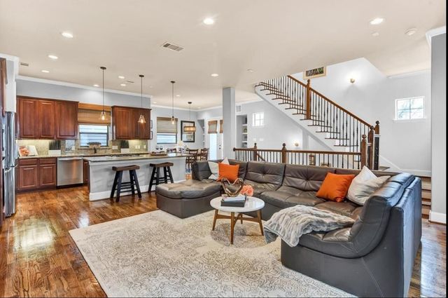 5307 Lillian Street A, Houston, TX 77007