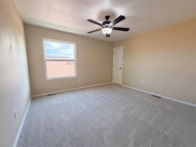1309 Spruce Meadows Drive NE, Rio Rancho, NM 87144