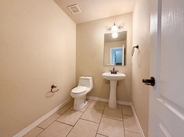 1309 Spruce Meadows Drive NE, Rio Rancho, NM 87144
