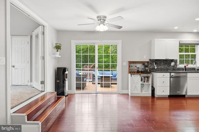 2110 HALLMARK DR, Gambrills, MD 21054