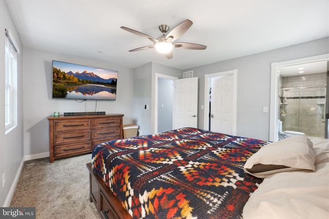 2110 HALLMARK DR, Gambrills, MD 21054