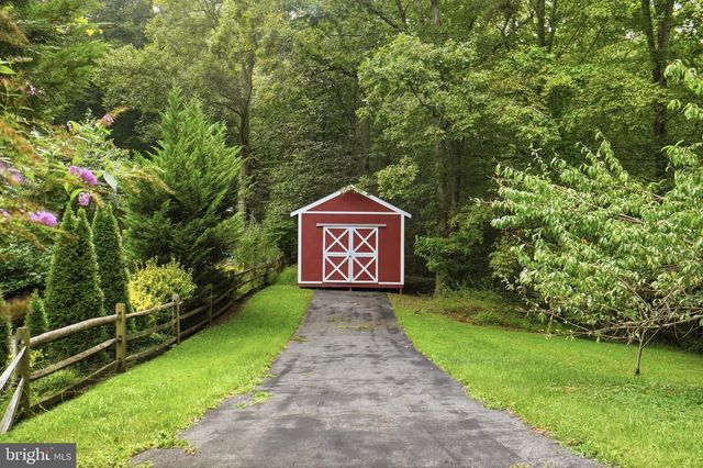 2110 HALLMARK DR, Gambrills, MD 21054