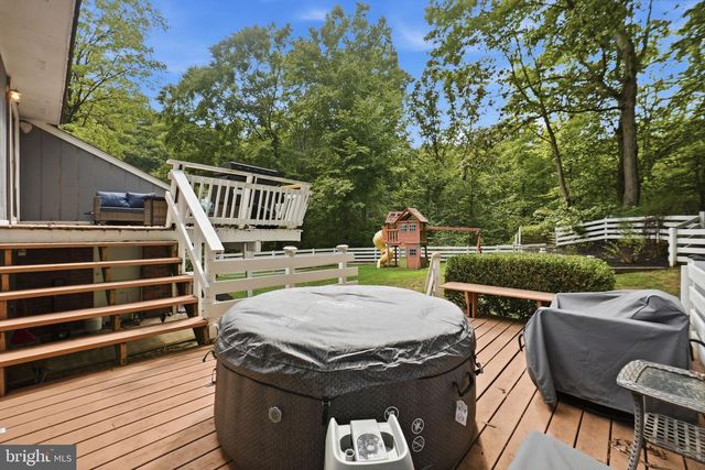 2110 HALLMARK DR, Gambrills, MD 21054