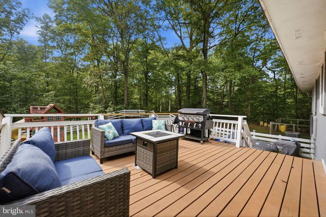 2110 HALLMARK DR, Gambrills, MD 21054