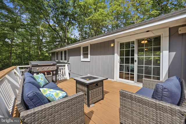 2110 HALLMARK DR, Gambrills, MD 21054