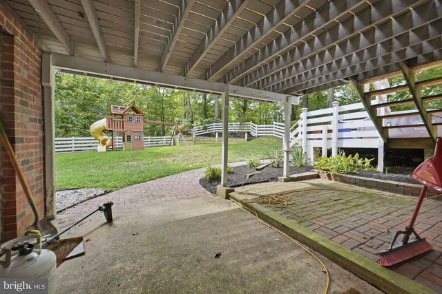 2110 HALLMARK DR, Gambrills, MD 21054