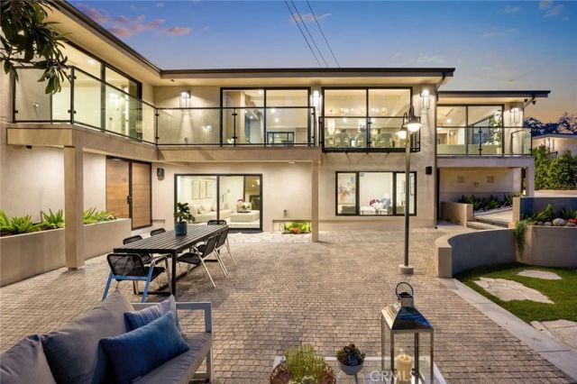 4607 Alta Canyada Road, La Canada Flintridge, CA 91011