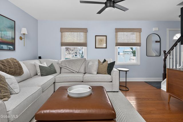 8 Corina Court, Watervliet, NY 12189