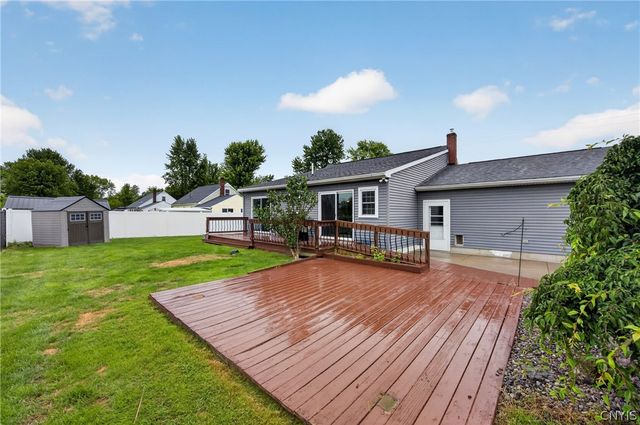 5571 Louis Avenue, Cicero, NY 13029