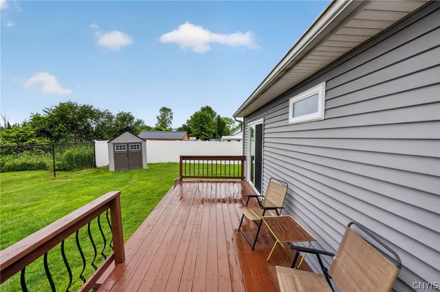 5571 Louis Avenue, Cicero, NY 13029