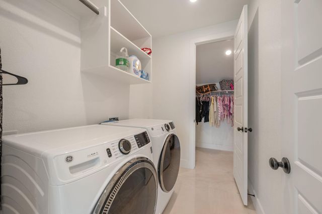 1148 Rusty Blackhaw TRL, San Marcos, TX 78666