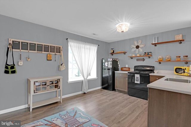 906 CHESTERWOOD CT, Marlton, NJ 08053