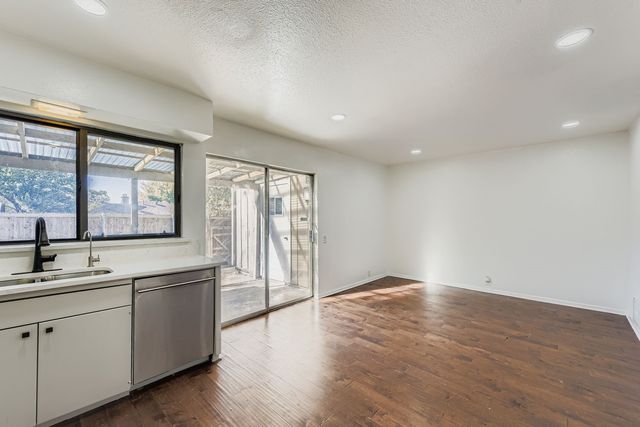 11907 Leisure Drive, Dallas, TX 75243