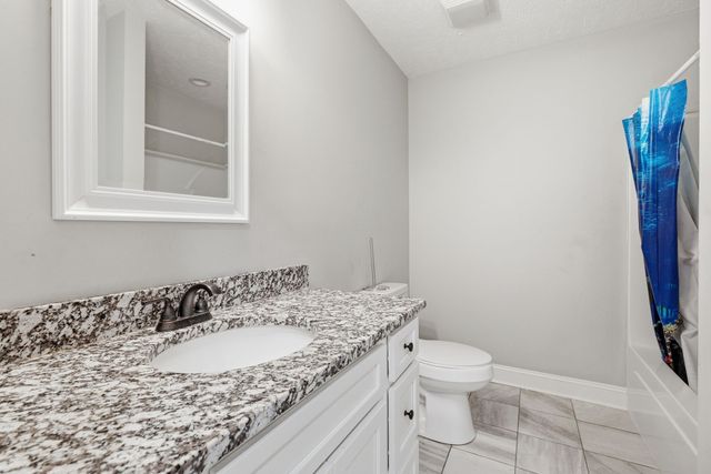 402 Rose Ln, Shelbyville, TN 37160