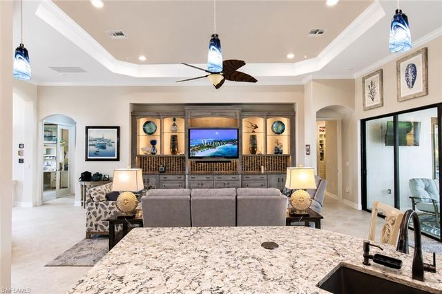 9871 Corso Bello DR, Naples, FL 34113