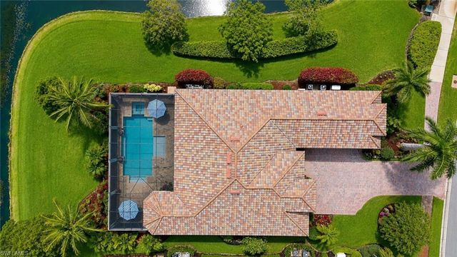 9871 Corso Bello DR, Naples, FL 34113