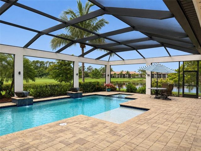 9871 Corso Bello DR, Naples, FL 34113