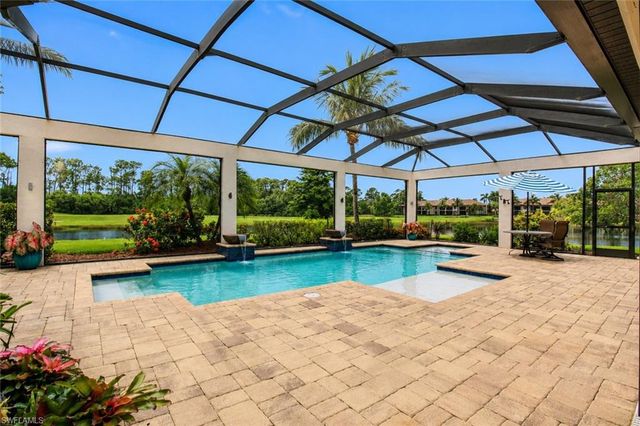 9871 Corso Bello DR, Naples, FL 34113