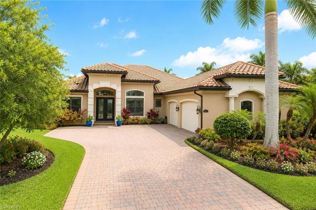 9871 Corso Bello DR, Naples, FL 34113