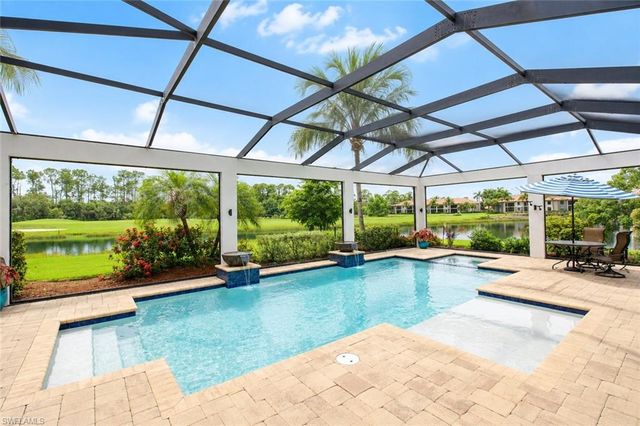 9871 Corso Bello DR, Naples, FL 34113