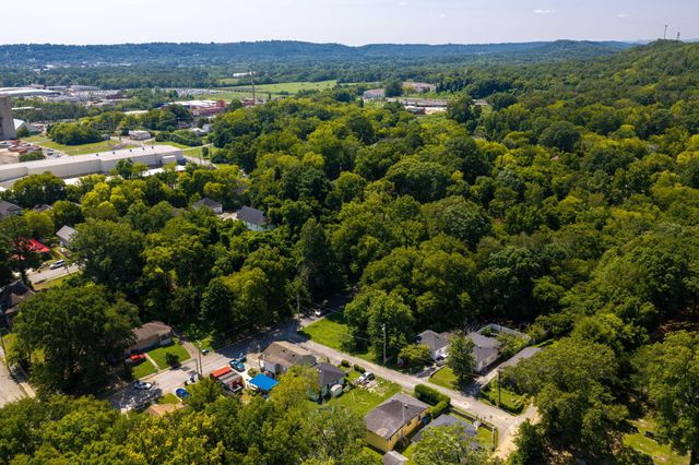 809 W 44th Street, Chattanooga, TN 37410