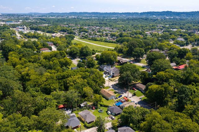 809 W 44th Street, Chattanooga, TN 37410