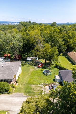 809 W 44th Street, Chattanooga, TN 37410