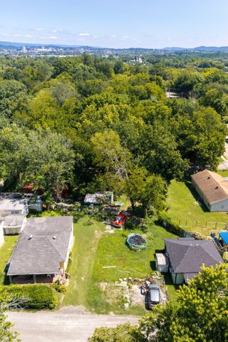 809 W 44th Street, Chattanooga, TN 37410