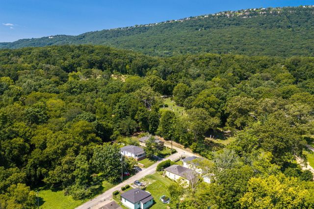 809 W 44th Street, Chattanooga, TN 37410