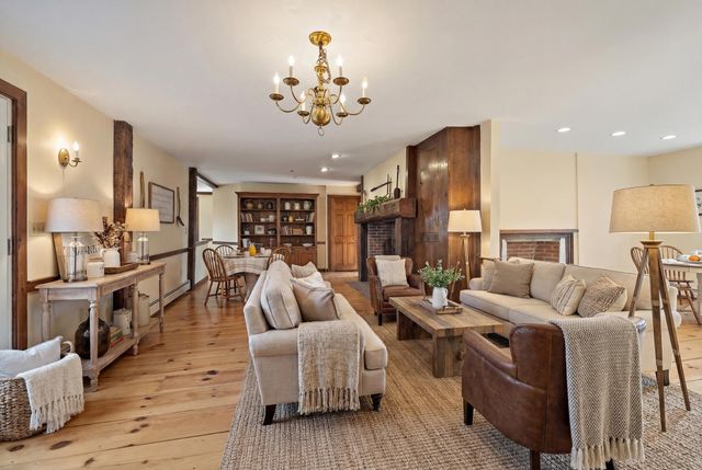 454 Main Street, Fremont, NH 03044