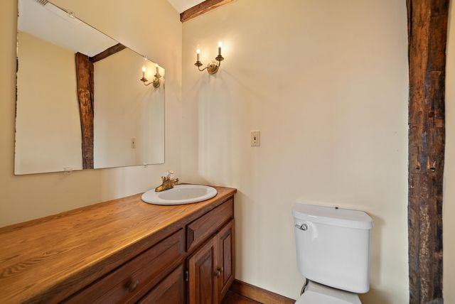 454 Main Street, Fremont, NH 03044