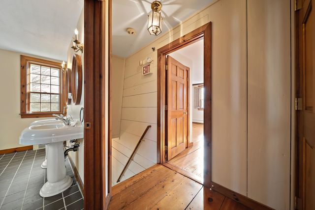 454 Main Street, Fremont, NH 03044